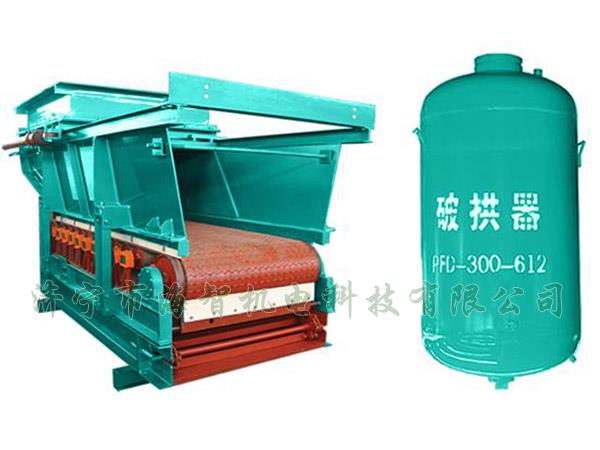 防止在給料機(jī)距離倉口較高的時候，連接段內(nèi)的物料壓實粘結(jié)成拱或粘壁